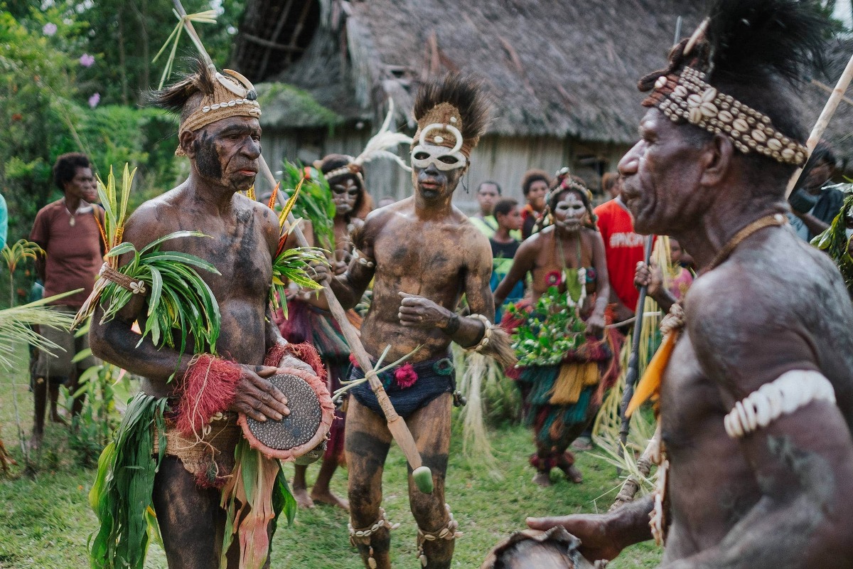 Sam & Julz | Papua New Guinea wedding adventure - Perspectives Australia